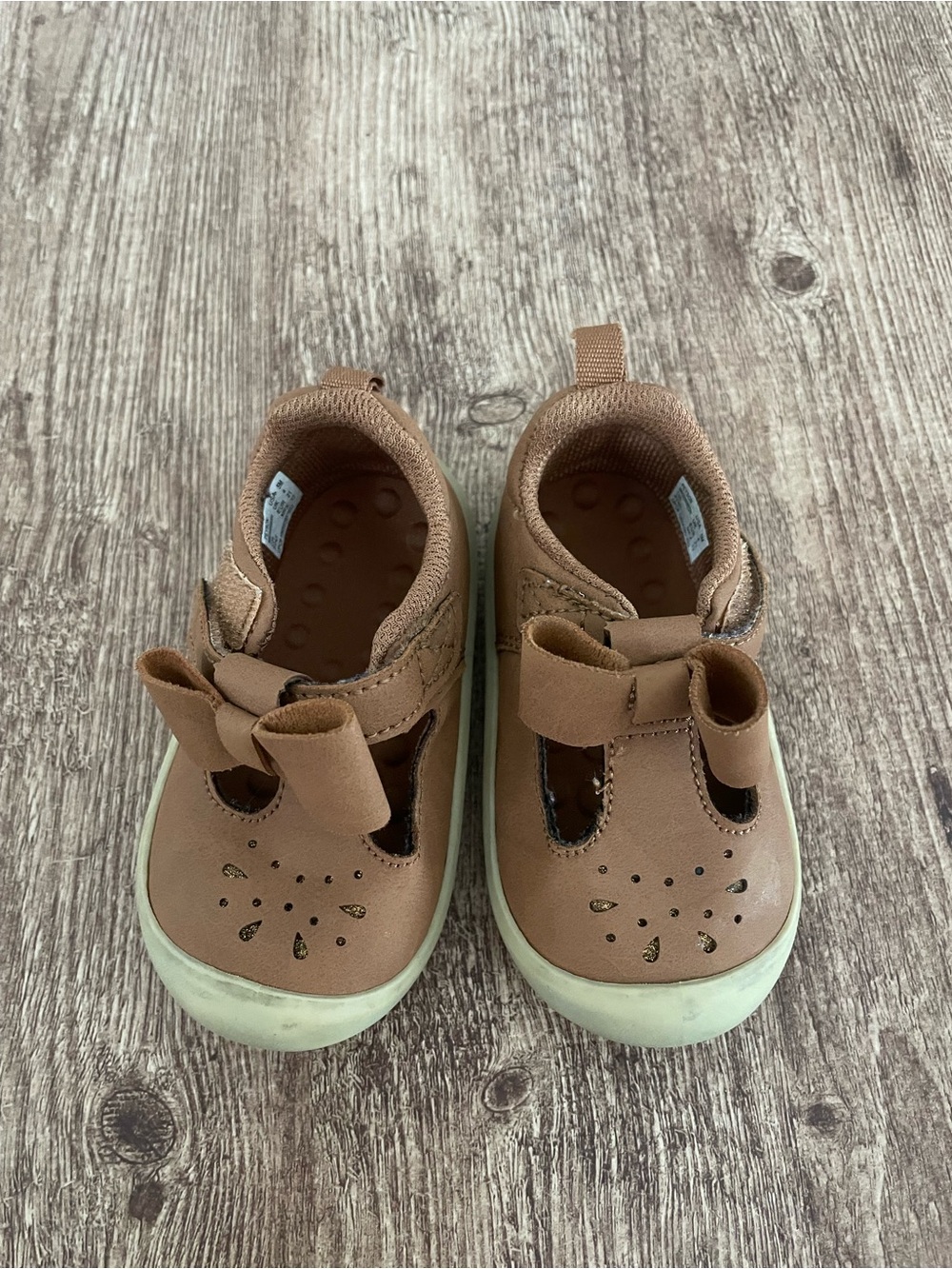 Munchkin by Stride Rite Baby Girl Peyson Bow T-Strap Dress Shoe Size 5M